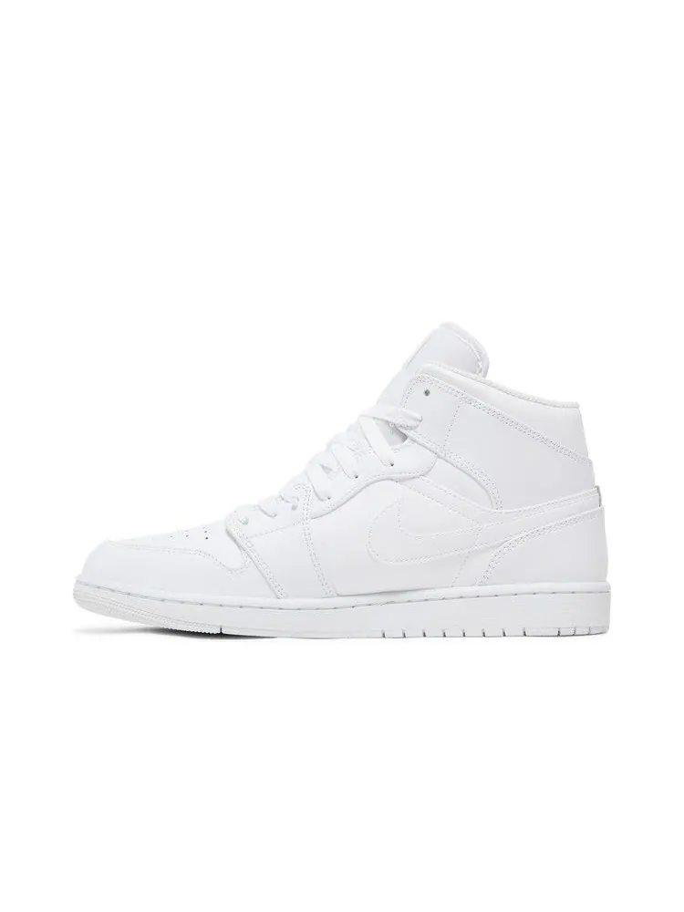 Кроссовки Air Jordan Air Jordan 1 Mid 'Triple White' — изображение 4 из 9, белый/белый/белый