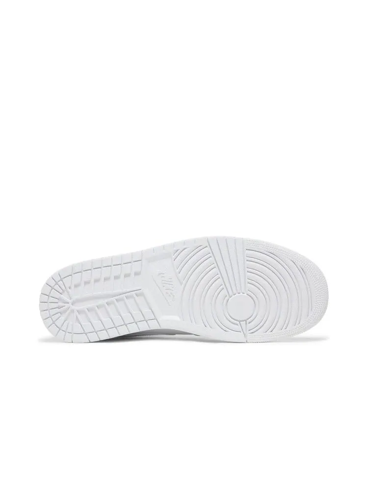 Кроссовки Air Jordan Air Jordan 1 Mid 'Triple White' — изображение 5 из 9, белый/белый/белый