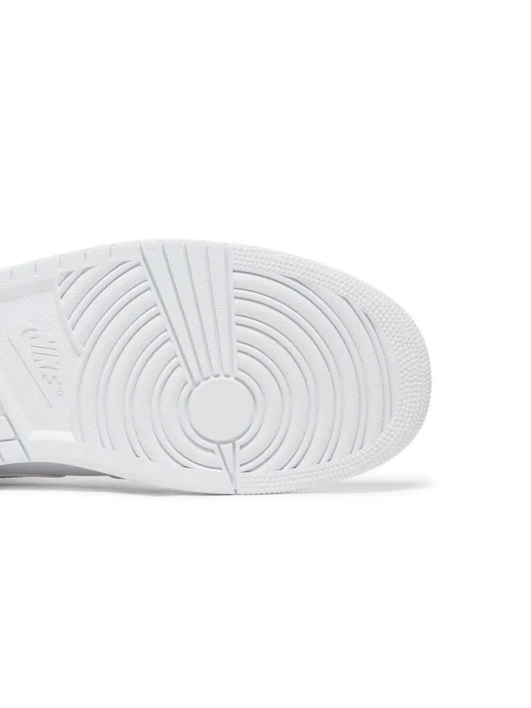 Кроссовки Air Jordan Air Jordan 1 Mid 'Triple White' — изображение 6 из 9, белый/белый/белый