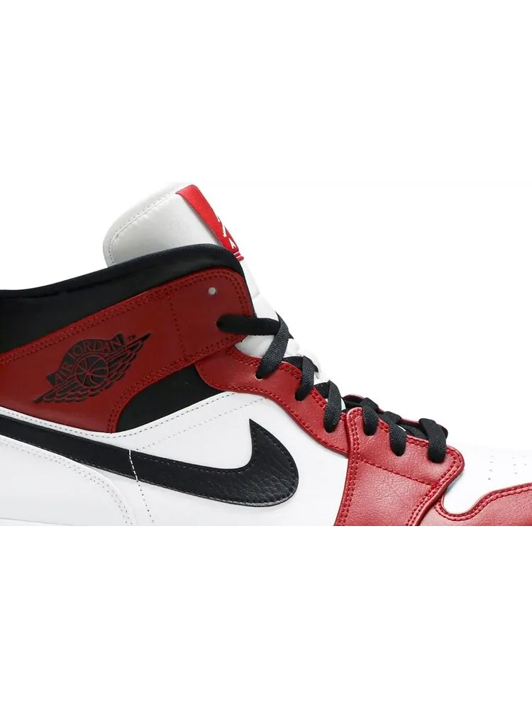 Кроссовки Air Jordan 1 Mid Chicago — изображение 2 из 8, белый