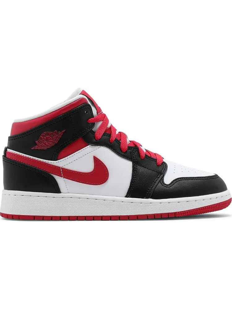 Кроссовки Air Jordan 1 Mid GS White Very Berry — изображение 1 из 8, белый