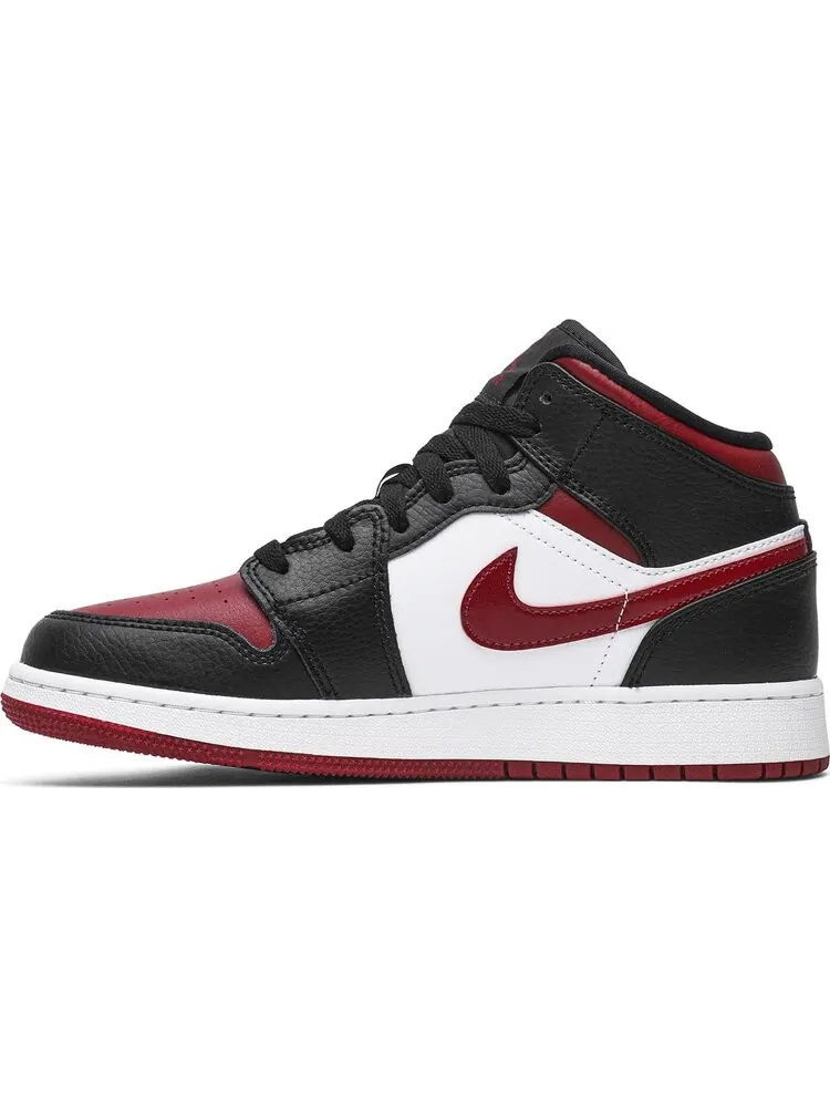 Кроссовки Air Jordan 1 Mid GS Noble Red — изображение 3 из 8, красный
