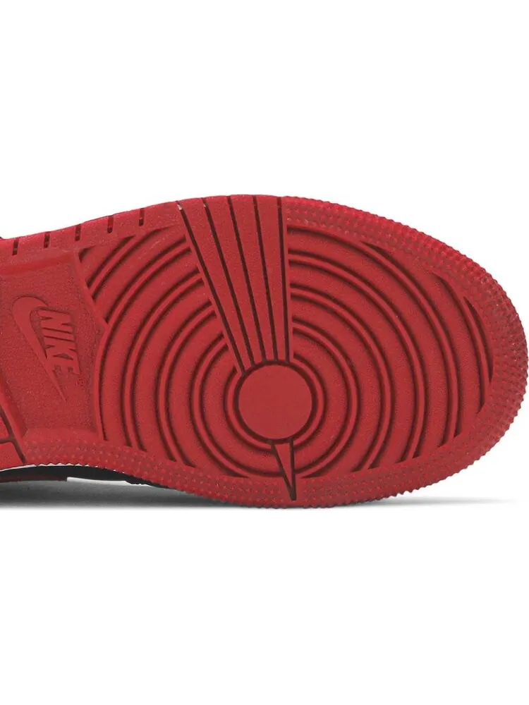 Кроссовки Air Jordan 1 Mid GS Banned — изображение 5 из 8, красный