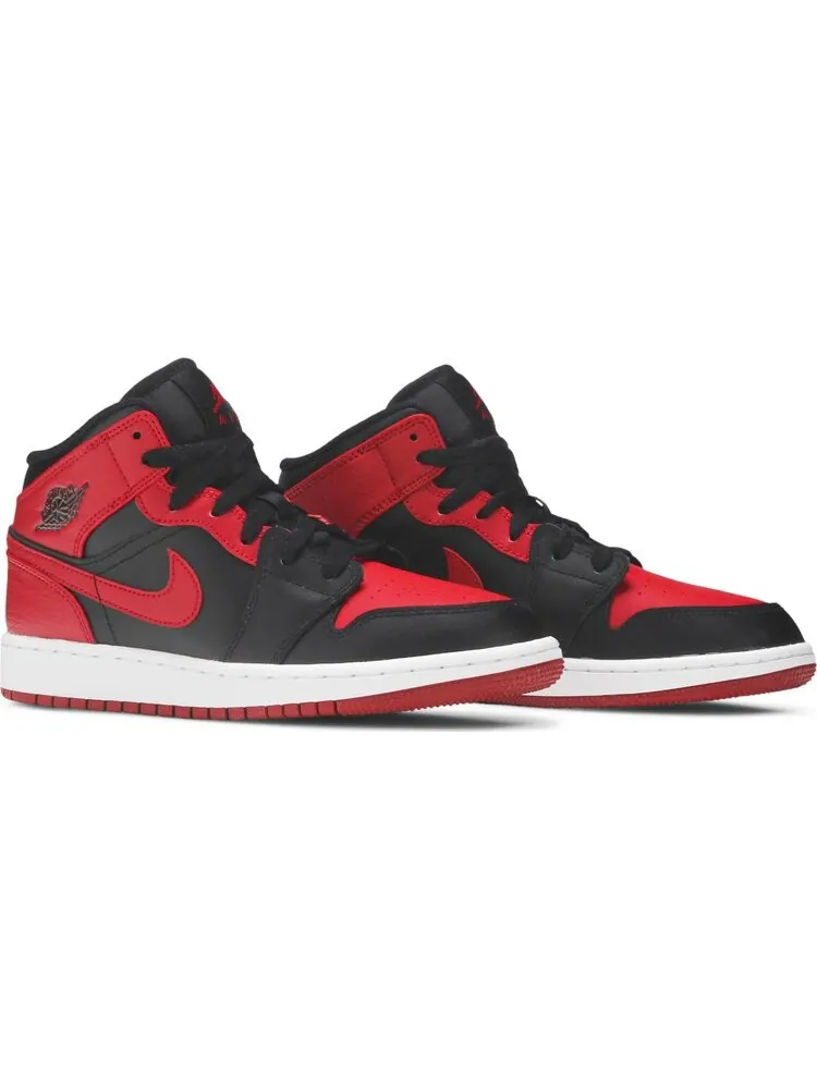 Кроссовки Air Jordan 1 Mid GS Banned — изображение 8 из 8, красный