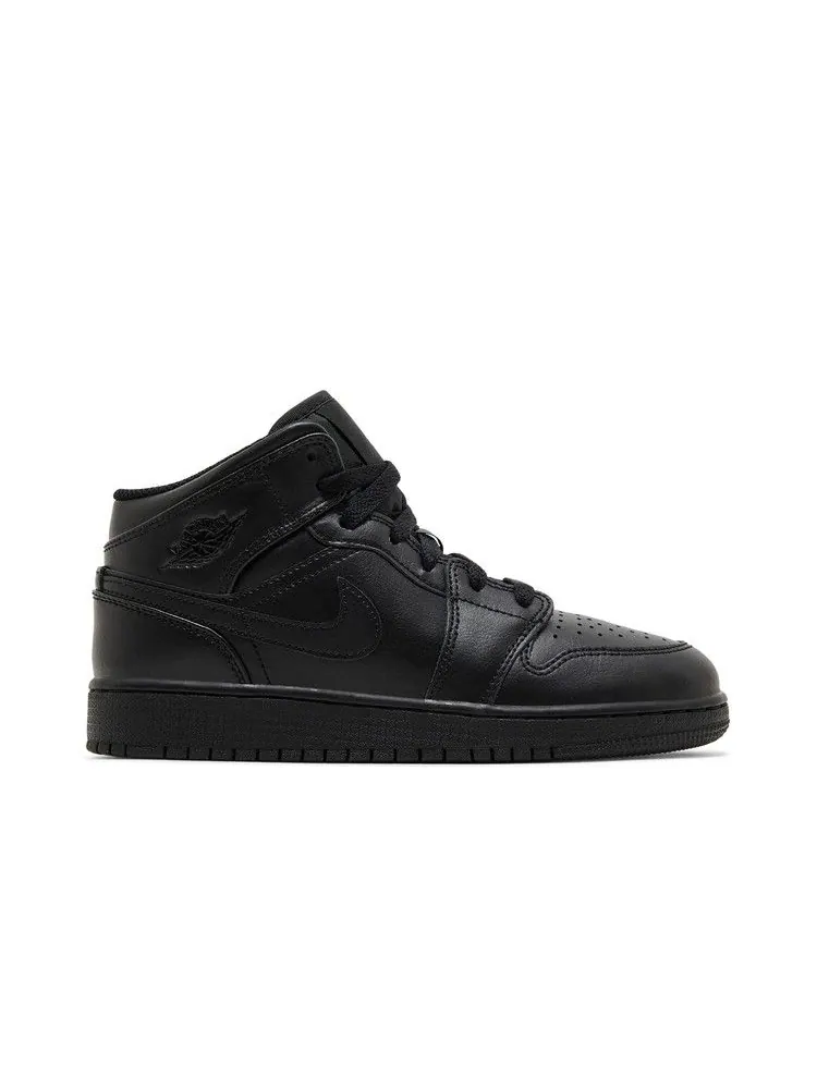 Кроссовки Air Jordan Air Jordan 1 Mid GS 'Triple Black' 2022 — изображение 2 из 9, черный/черный/черный