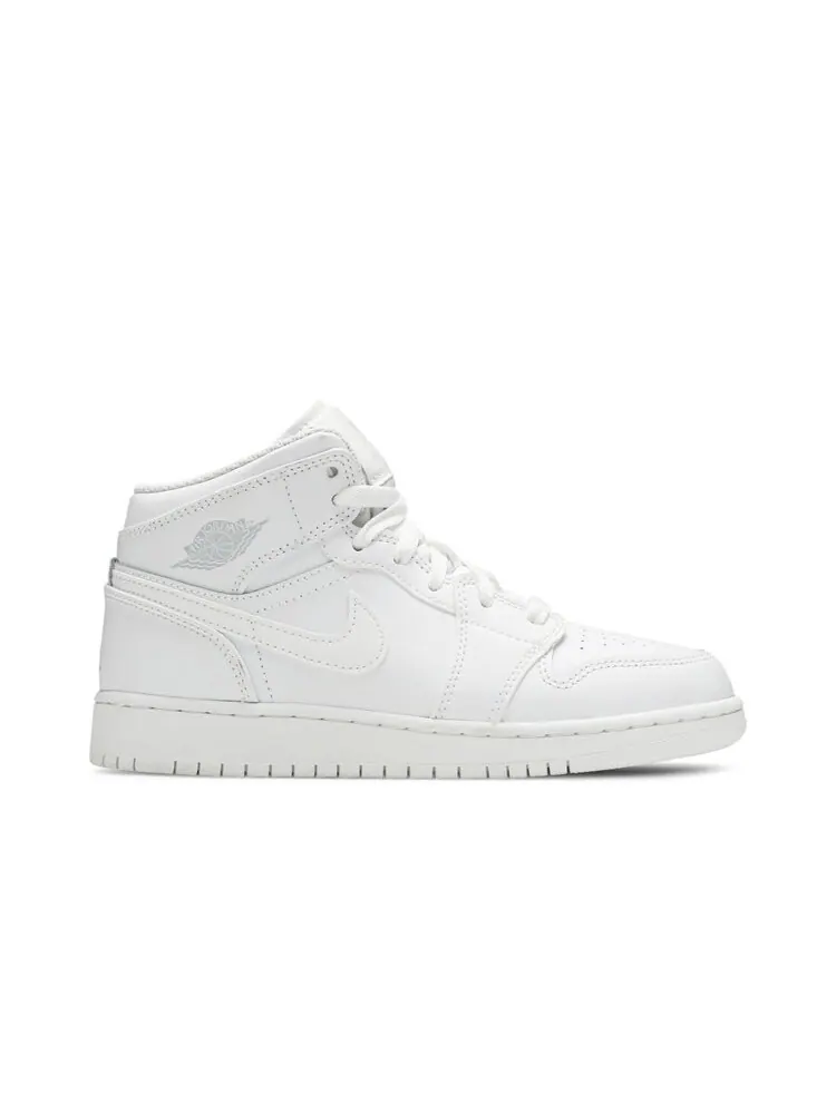 Кроссовки Air Jordan 1 Retro Mid GS 'Triple White' — изображение 1 из 4, белый
