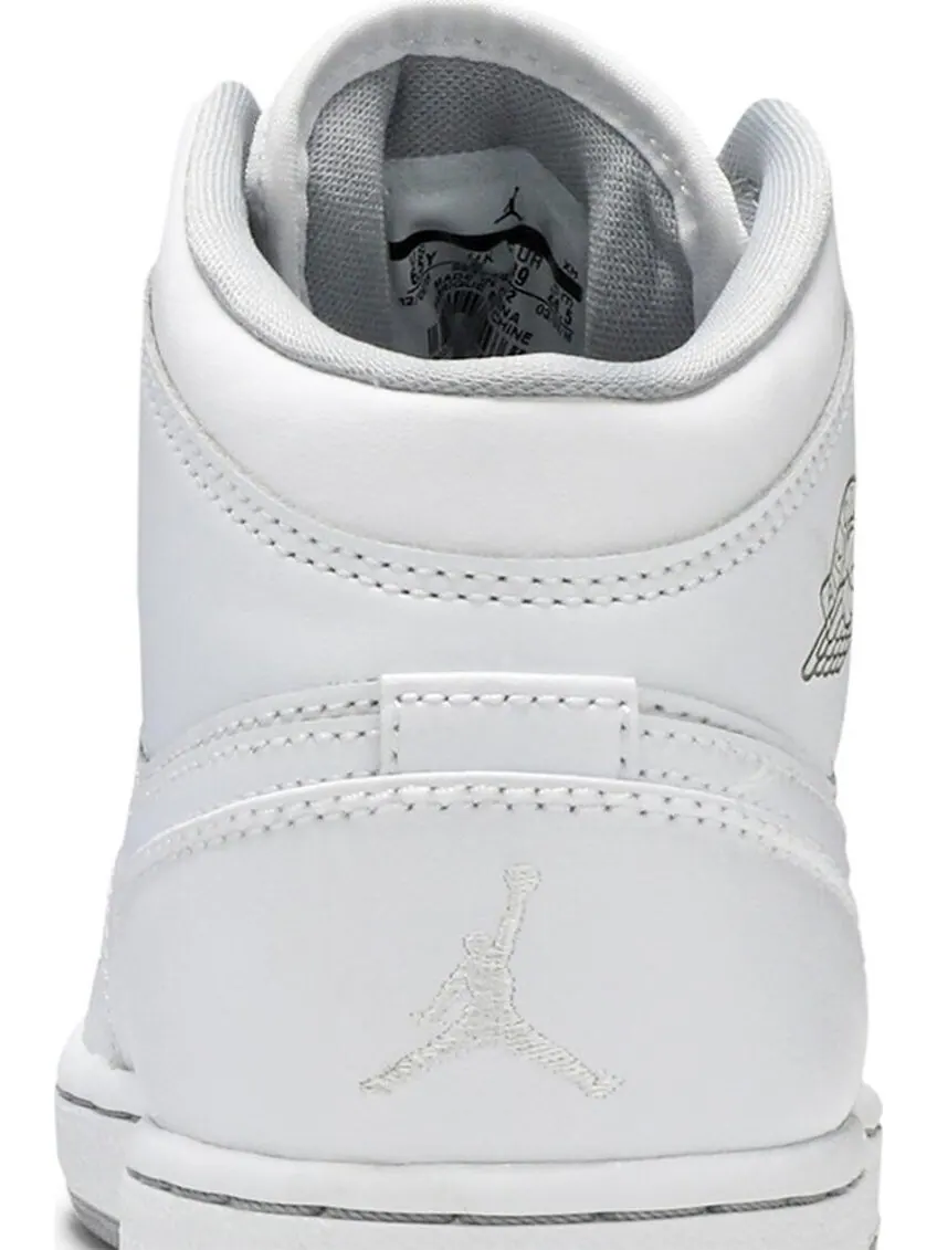 Кроссовки Air Jordan 1 Retro Mid GS White Wolf Grey — изображение 7 из 8, белый