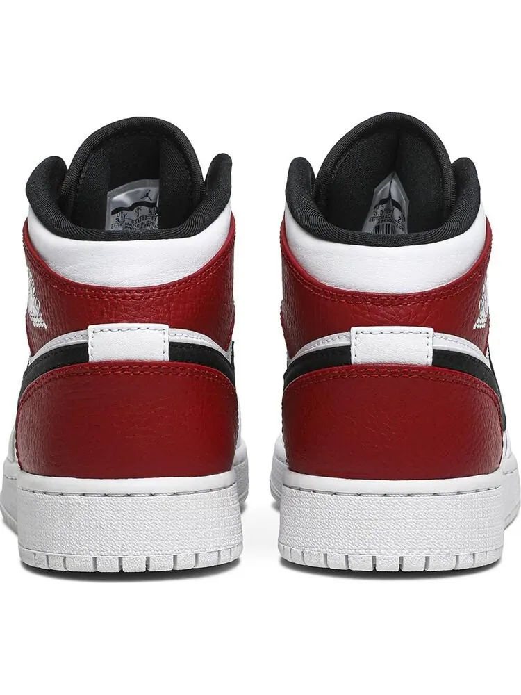 Кроссовки Air Jordan 1 Mid GS Chicago — изображение 6 из 8, белый