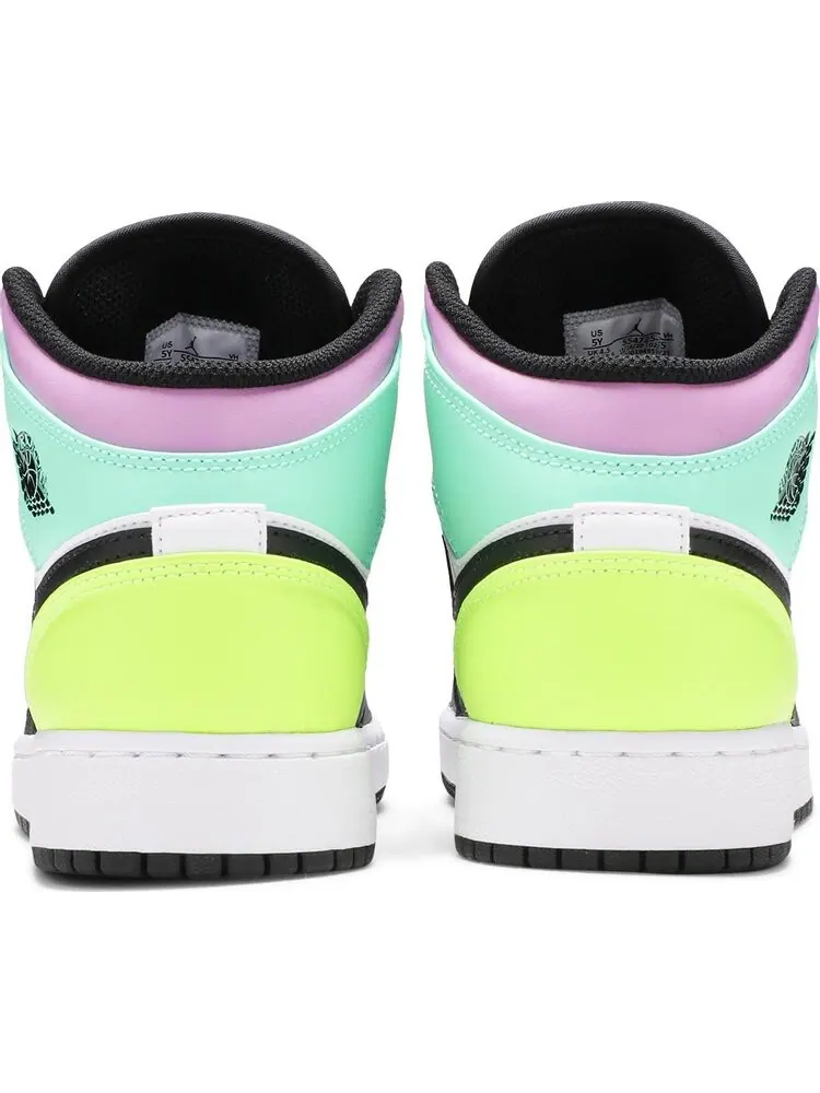 Кроссовки Air Jordan 1 Mid GS Pastel — изображение 6 из 8, белый