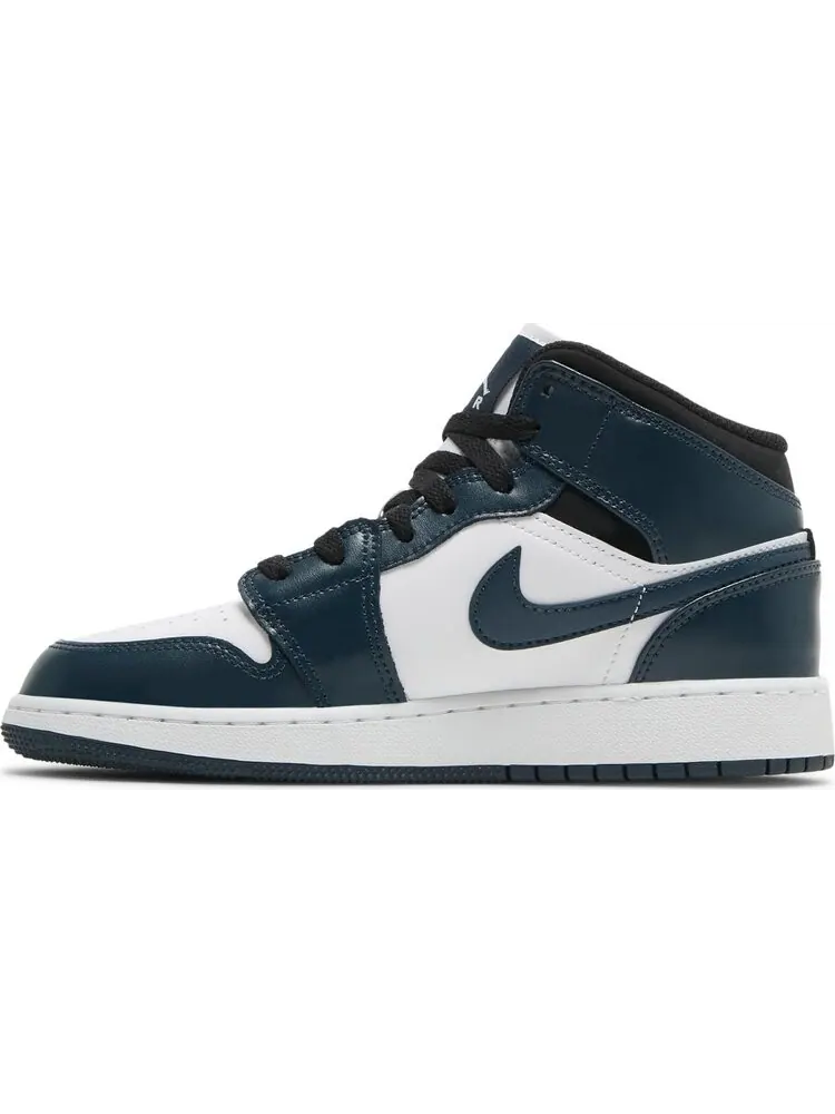 Кроссовки Air Jordan 1 Mid GS Armory Navy — изображение 3 из 8, синий