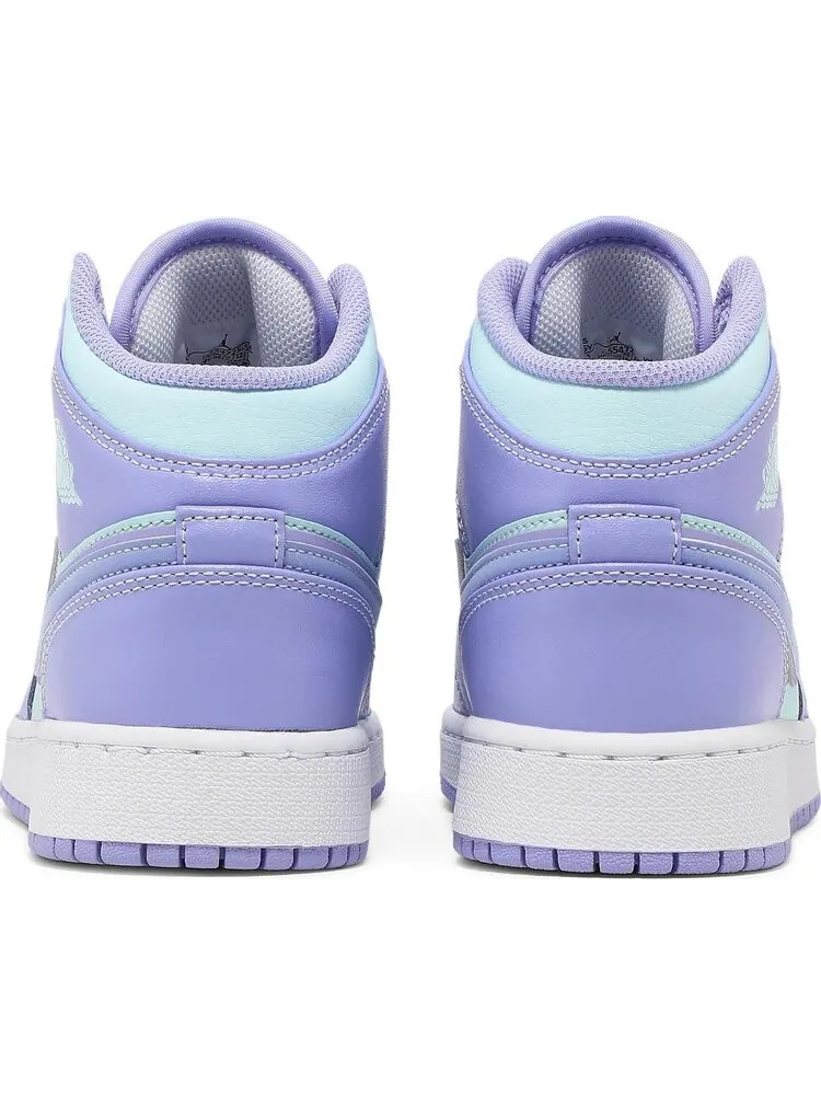 Кроссовки Air Jordan 1 Mid GS Purple Pulse — изображение 5 из 7, фиолетовый