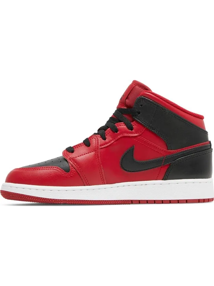 Кроссовки Air Jordan 1 Mid GS Reverse Bred — изображение 3 из 8, красный