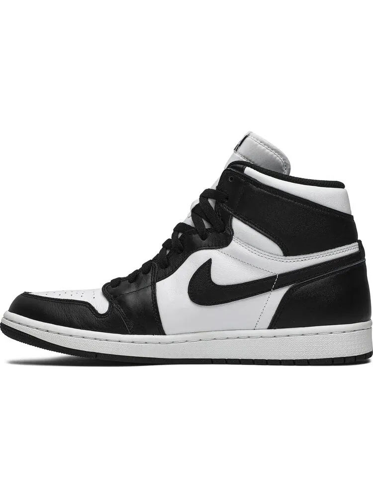 Кроссовки Air Jordan 1 Retro High OG Black White — изображение 3 из 8, черный