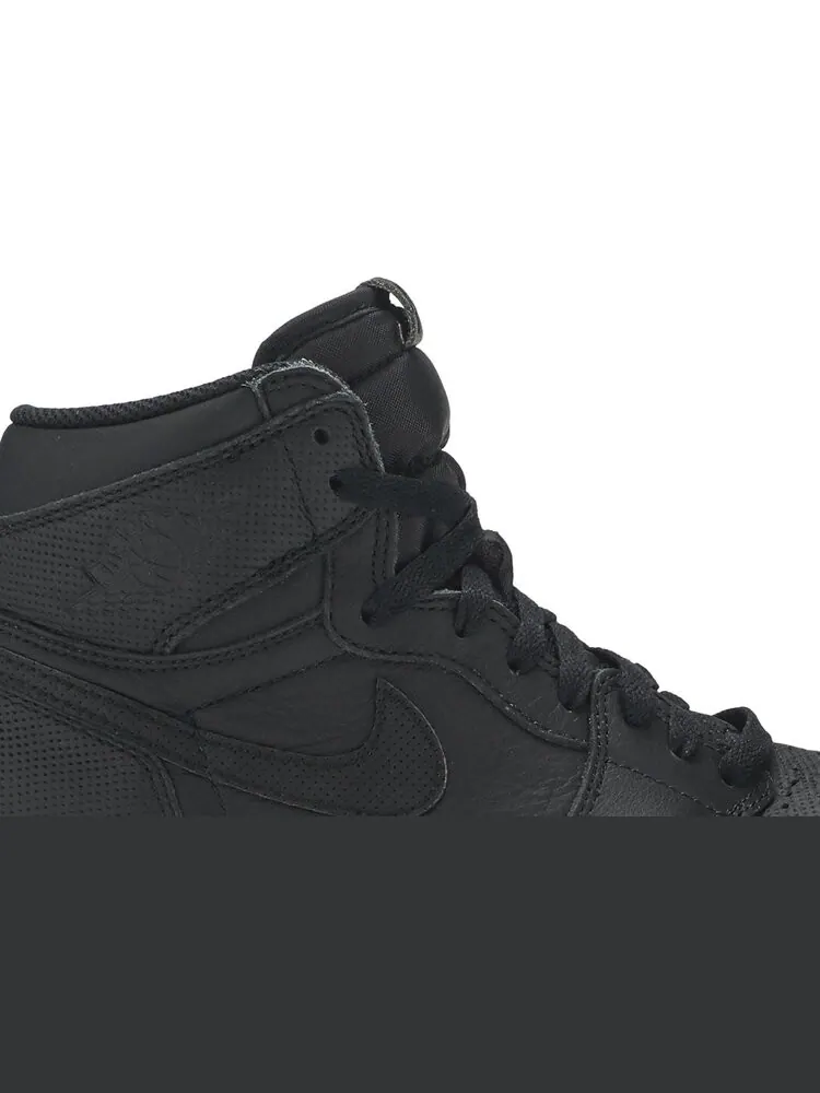 Кроссовки Air Jordan 1 Retro High OG Perforated — изображение 2 из 8, черный