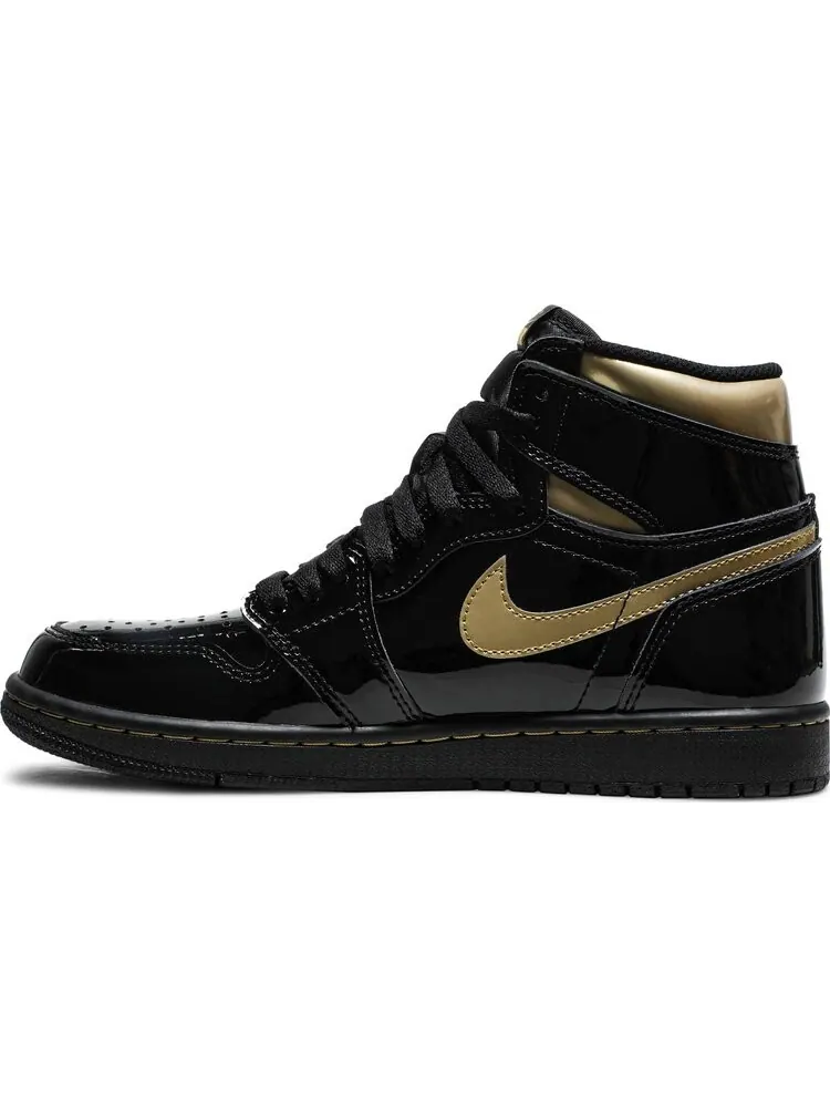 Кроссовки Air Jordan 1 Retro High OG Black Metallic Gold — изображение 3 из 8, черный