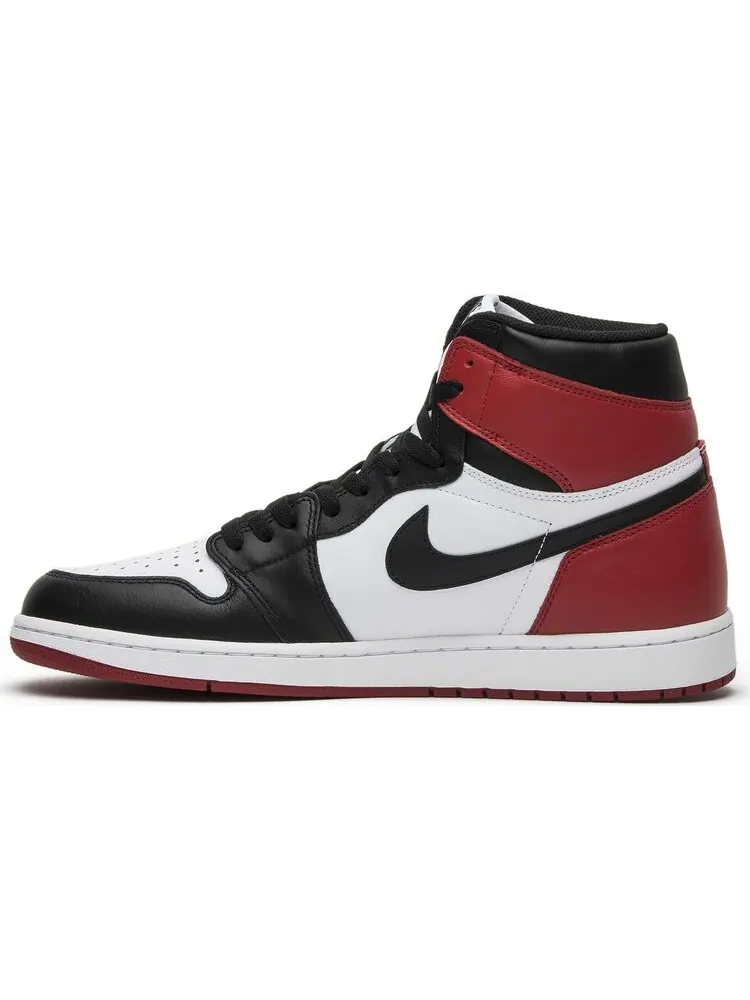 Кроссовки Air Jordan 1 Retro High OG Black Toe 2016 — изображение 3 из 8, белый