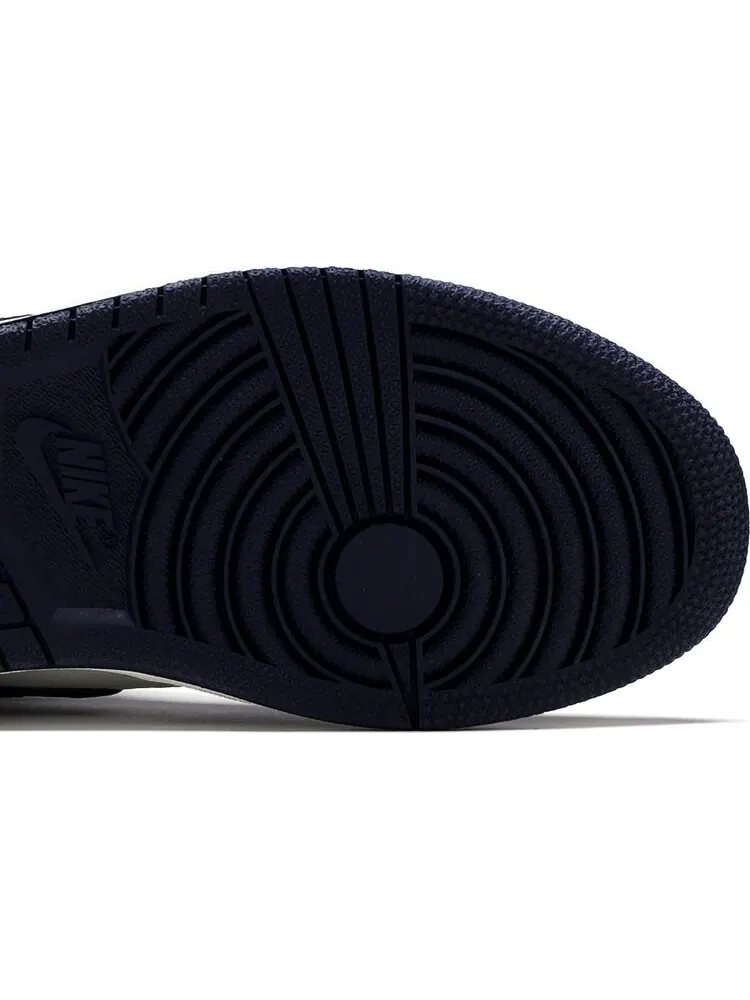 Кроссовки Air Jordan 1 Retro High OG Obsidian — изображение 5 из 8, синий