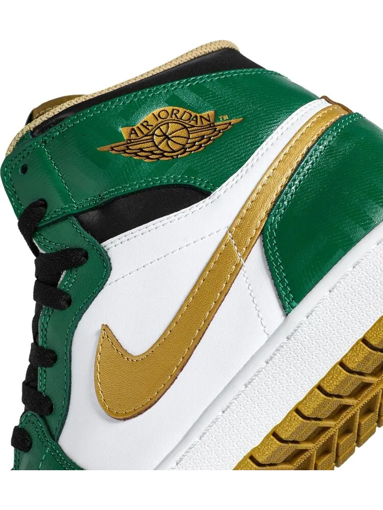Кроссовки Air Jordan 1 Retro High OG Celtics — изображение 9 из 10, зеленый