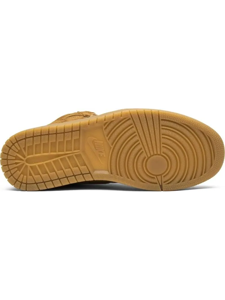 Кроссовки Air Jordan 1 Retro High OG Wheat — изображение 4 из 8, загар