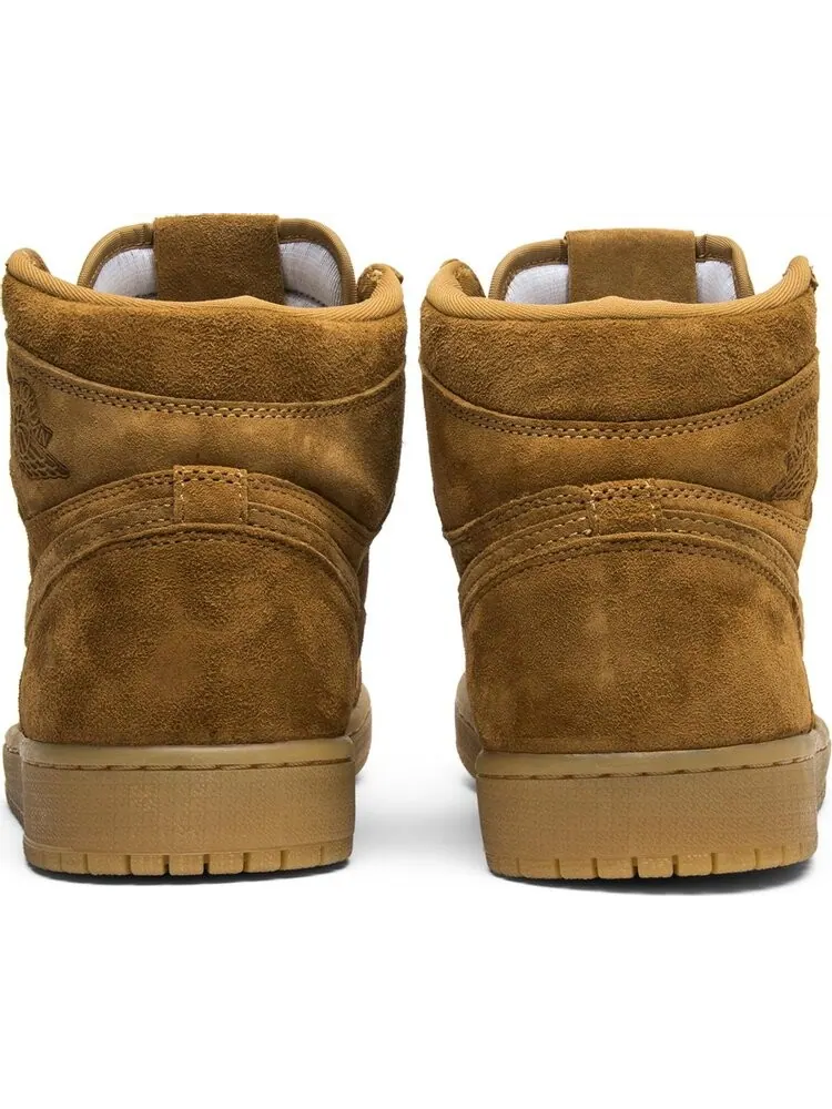 Кроссовки Air Jordan 1 Retro High OG Wheat — изображение 6 из 8, загар