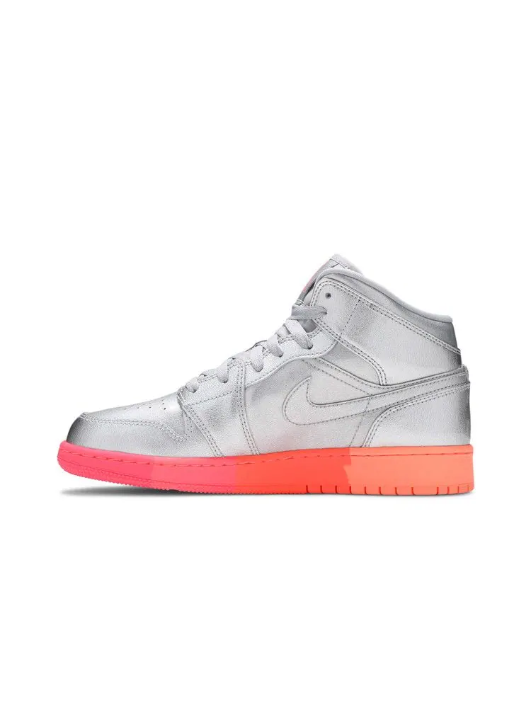 Кроссовки Air Jordan Air Jordan 1 Mid GS 'Metallic Silver Pink Crimson' — изображение 4 из 9