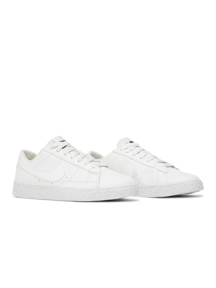 Кроссовки Nike Blazer Low GS 'White' — изображение 9 из 9, белый/белый/черный