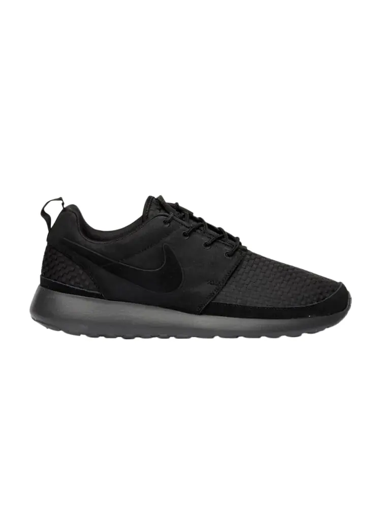 Кроссовки Nike Rosherun Wvn — изображение 1 из 1, черный
