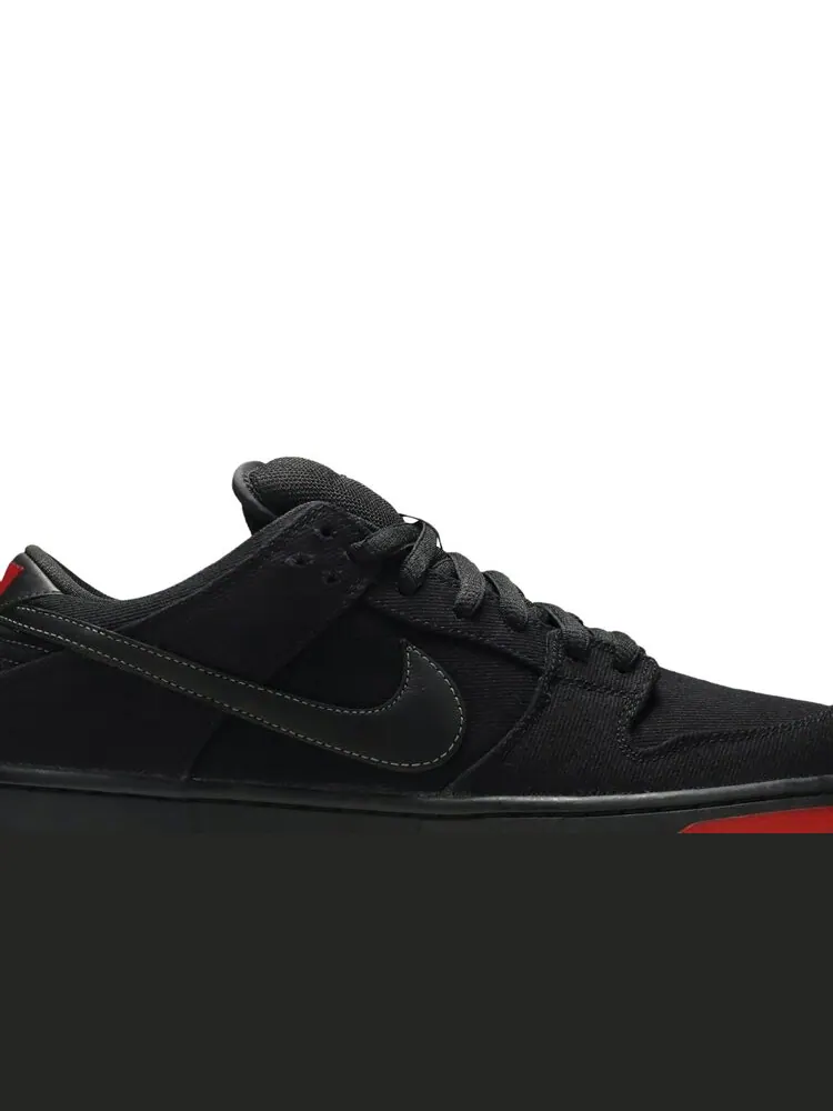Кроссовки Nike Dunk Low Premium SB 'Levi's' — изображение 2 из 4, черный