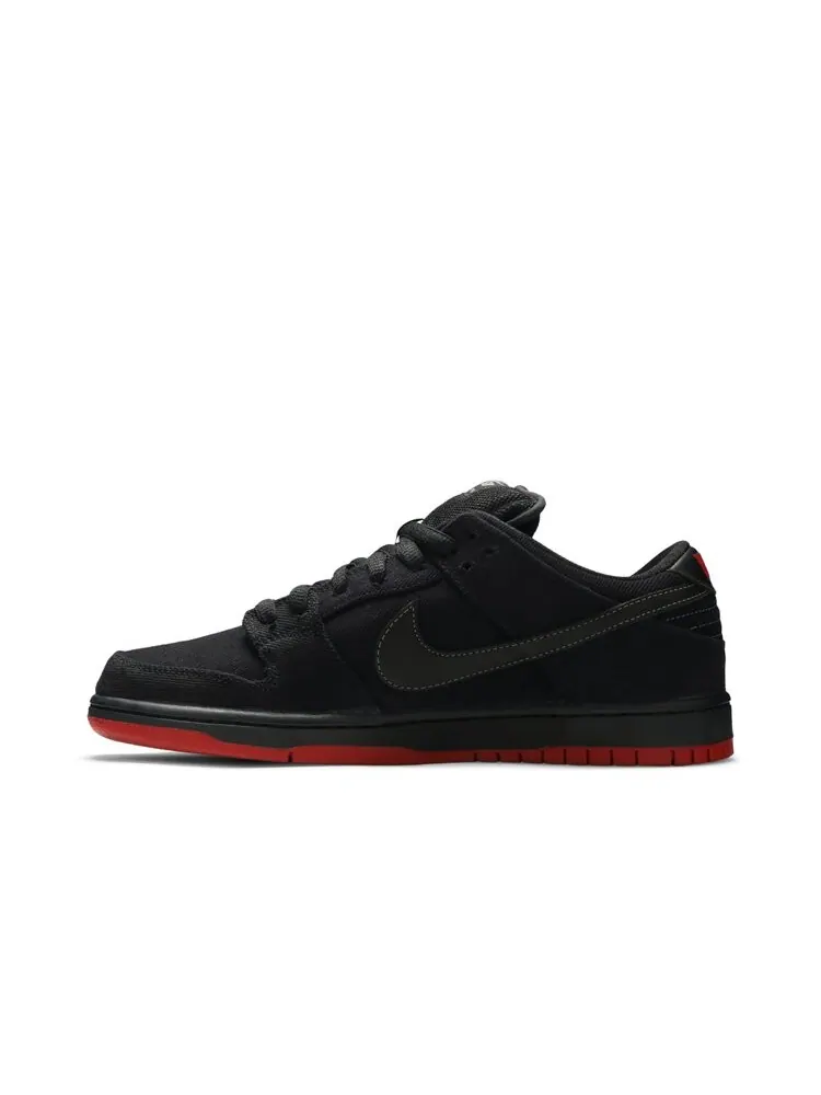 Кроссовки Nike Dunk Low Premium SB 'Levi's' — изображение 3 из 4, черный