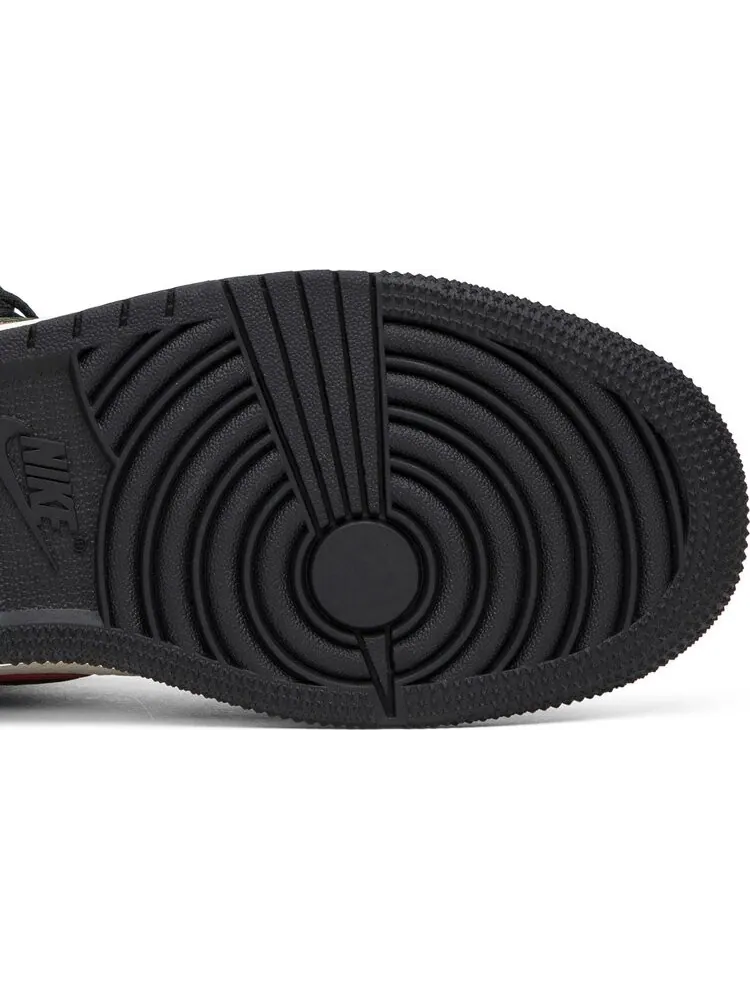 Кроссовки Air Jordan 1 Retro High GS A Star Is Born — изображение 5 из 8, черный
