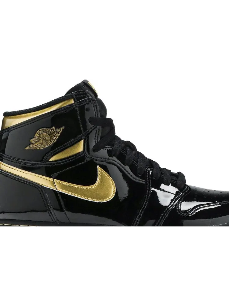 Кроссовки Air Jordan 1 Retro High OG GS Black Metallic Gold — изображение 2 из 8, черный