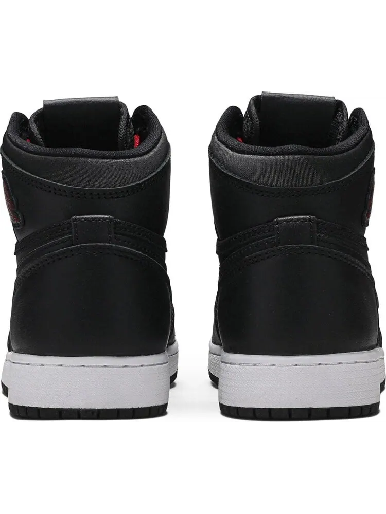 Кроссовки Air Jordan 1 Retro High OG BG Black Gym Red — изображение 6 из 8, черный