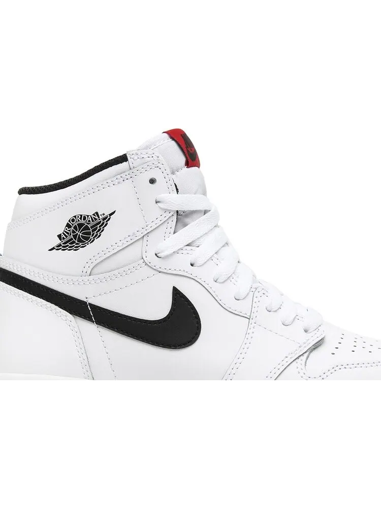 Кроссовки Air Jordan 1 Retro High OG BG Yin Yang — изображение 2 из 8, белый