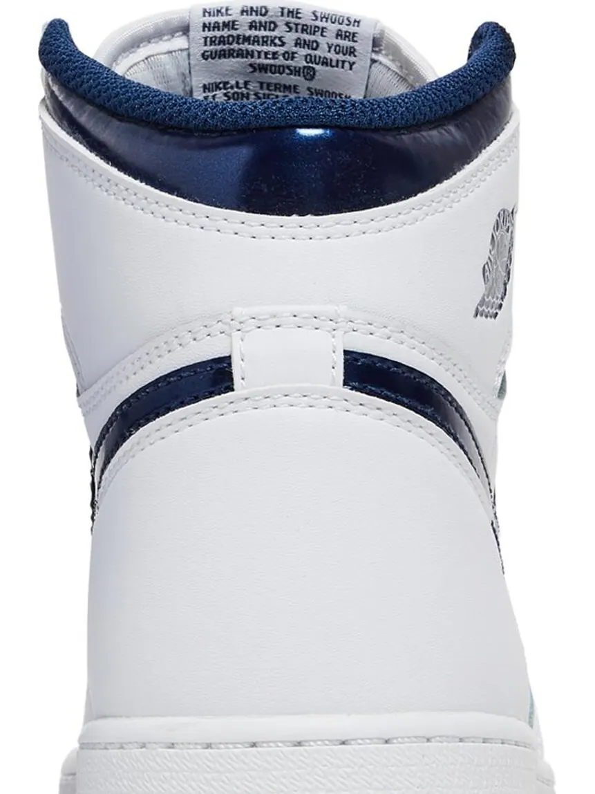 Кроссовки Air Jordan 1 Retro High OG BG Metallic Navy — изображение 7 из 8, белый