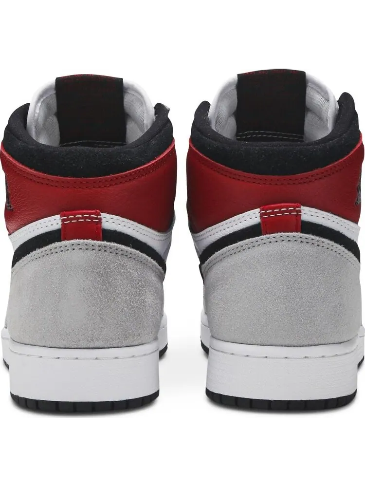 Кроссовки Air Jordan 1 Retro High OG GS Smoke Grey — изображение 6 из 8, серый