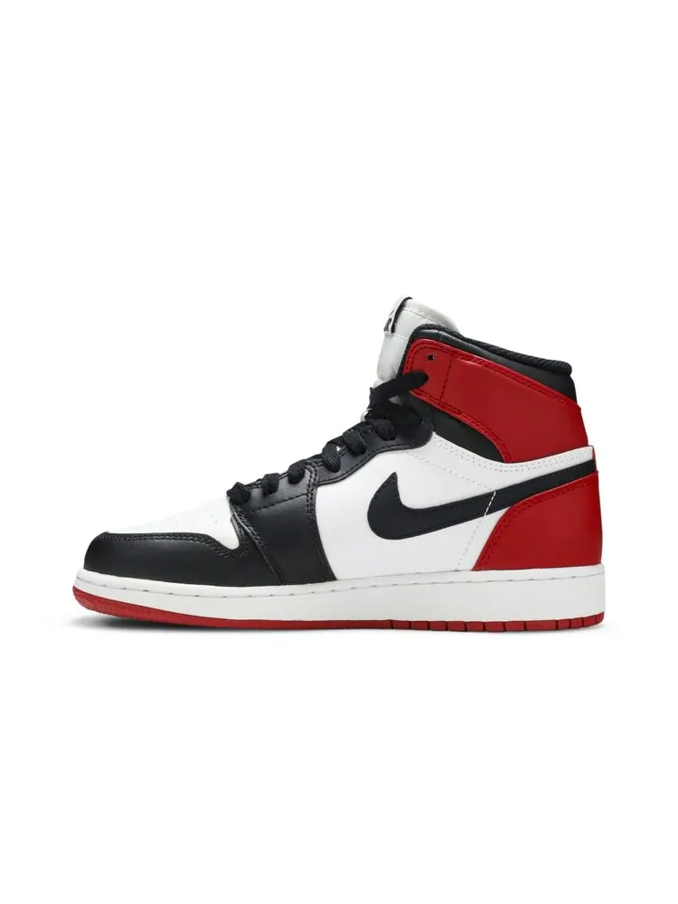 Кроссовки Air Jordan 1 Retro High OG GS 'Black Toe' 2013 — изображение 3 из 4, белый