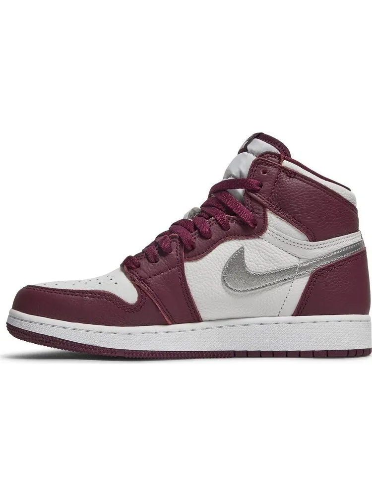 Кроссовки Air Jordan 1 Retro High OG GS Bordeaux — изображение 3 из 8, красный