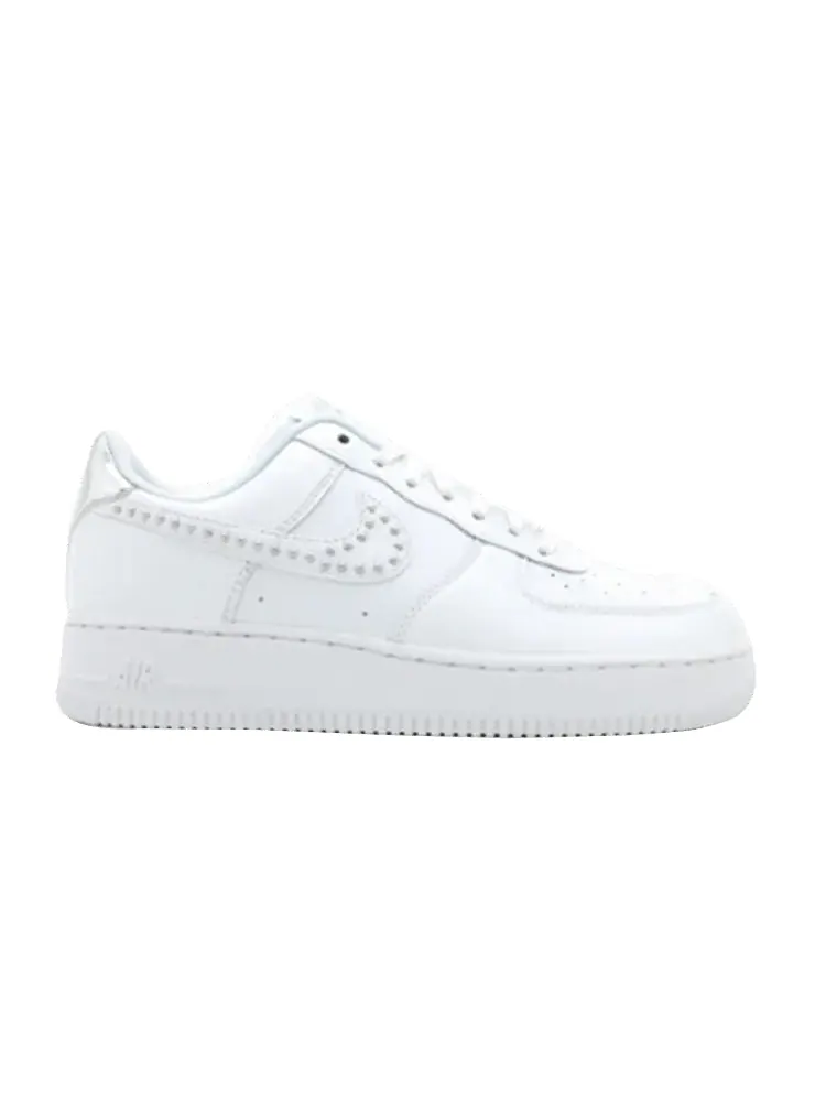 Кроссовки Nike Wmns Air Force 1 Low '07 'White' — изображение 1 из 1