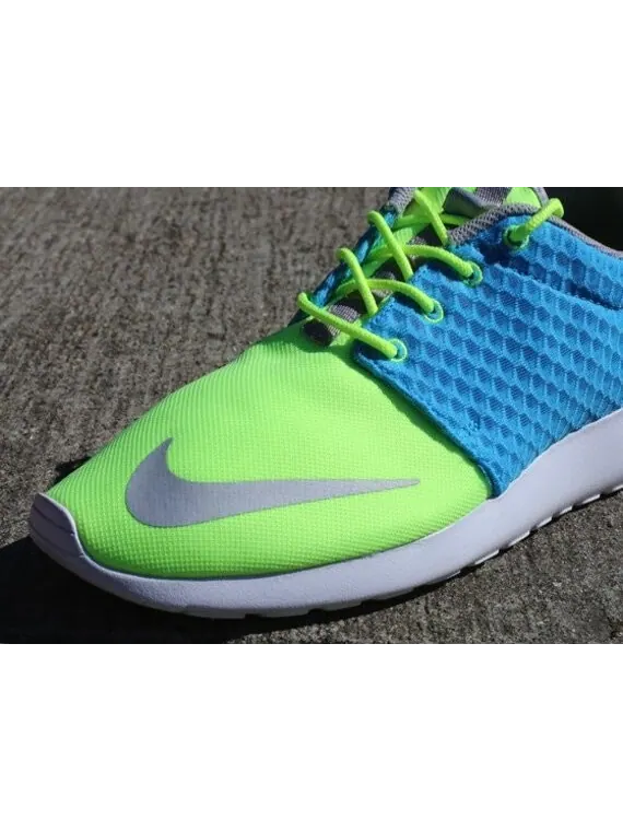 Кроссовки Nike Rosherun FB 'Current Blue' — изображение 2 из 4, синий
