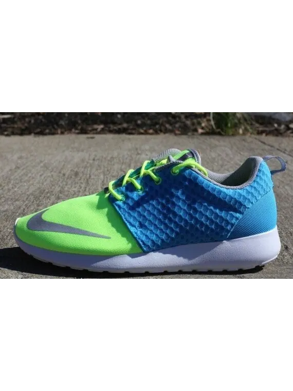 Кроссовки Nike Rosherun FB 'Current Blue' — изображение 3 из 4, синий