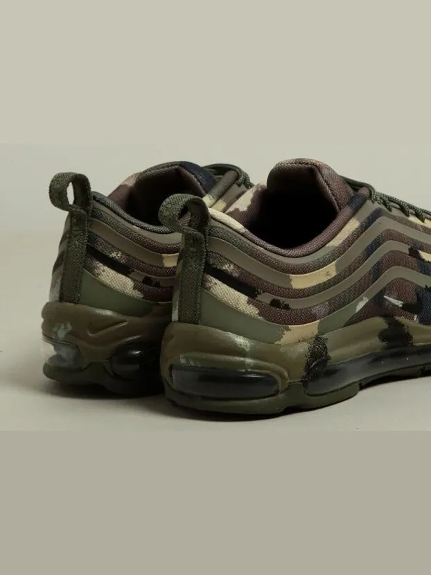 Кроссовки Nike Air Max 97 Sp 'Italy' — изображение 2 из 4, загар