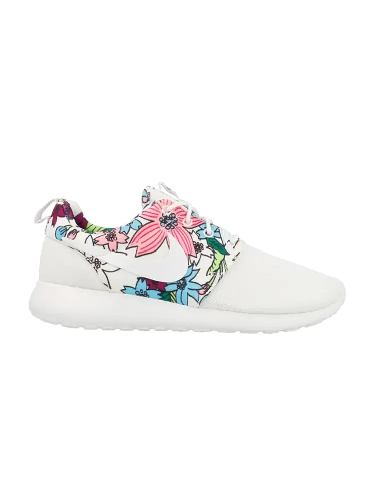 Кроссовки Nike Wmns Roshe One Print — изображение 1 из 1, белый