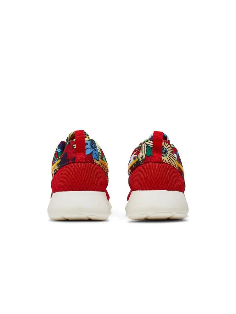 Кроссовки Nike Wmns Roshe One Print 'Aloha Pack' — изображение 7 из 9, красный/желтый
