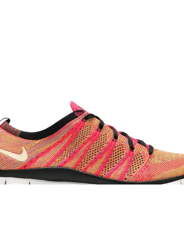Кроссовки Nike Free Flyknit NSW 'Pink Flash' — изображение 2 из 4, розовый