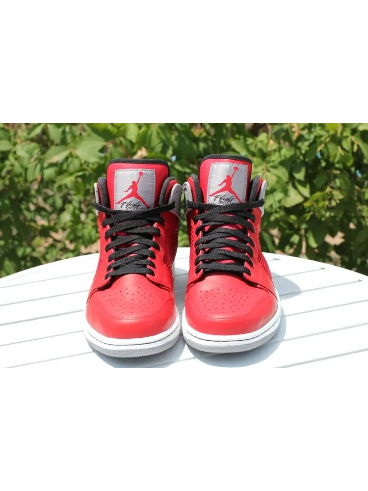 Кроссовки Air Jordan 1 Retro '89 'Toro' — изображение 3 из 4, красный