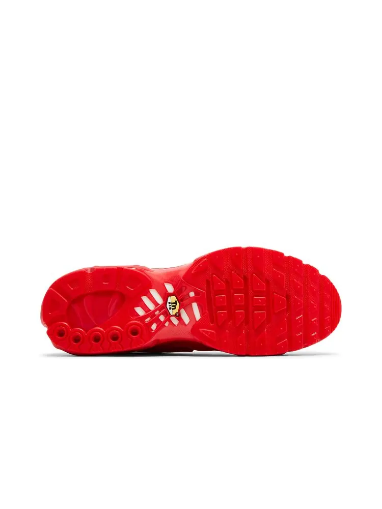 Кроссовки Air Max Plus 'Lava Red' — изображение 4 из 8, красный