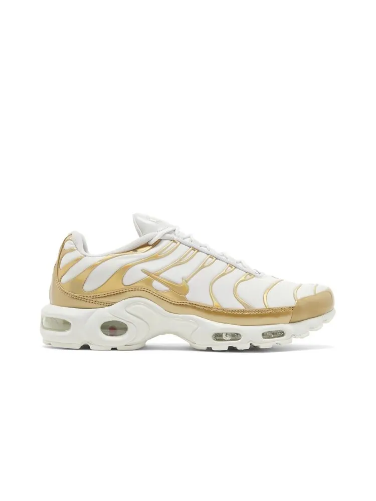 Кроссовки Nike Wmns Air Max Plus 'White Gold' — изображение 1 из 4, белый