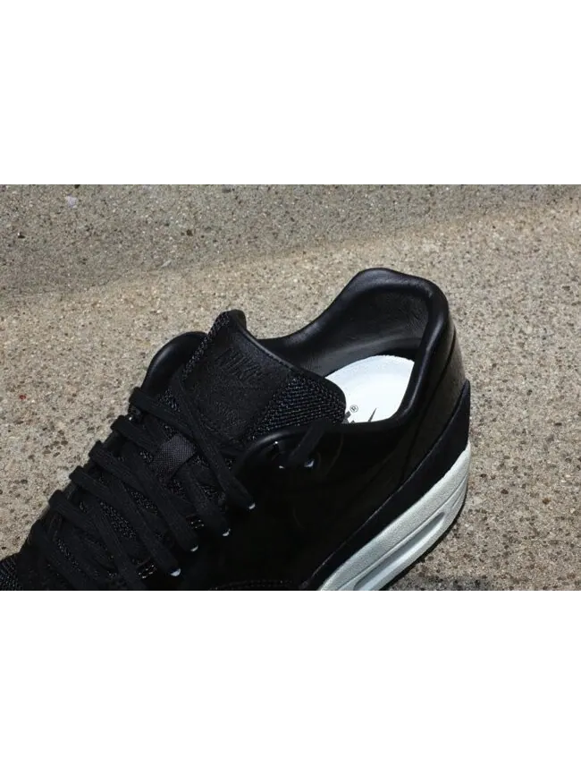 Кроссовки Nike Wmns Air Max 1 VT QS 'Black Patent' — изображение 4 из 4, черный
