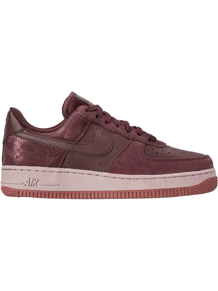 Кроссовки Nike Wmns Air Force 1 Low '07 Premium 'Burgundy Crush' — изображение 1 из 1, красный