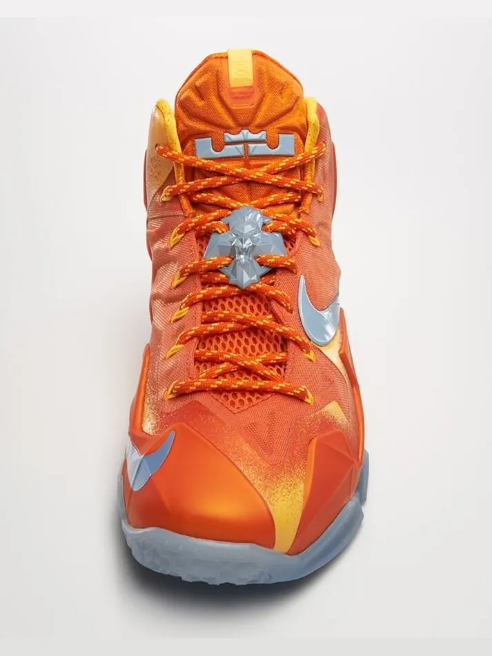 Кроссовки Nike LeBron 11 GS 'Forging Iron' — изображение 3 из 4, оранжевый
